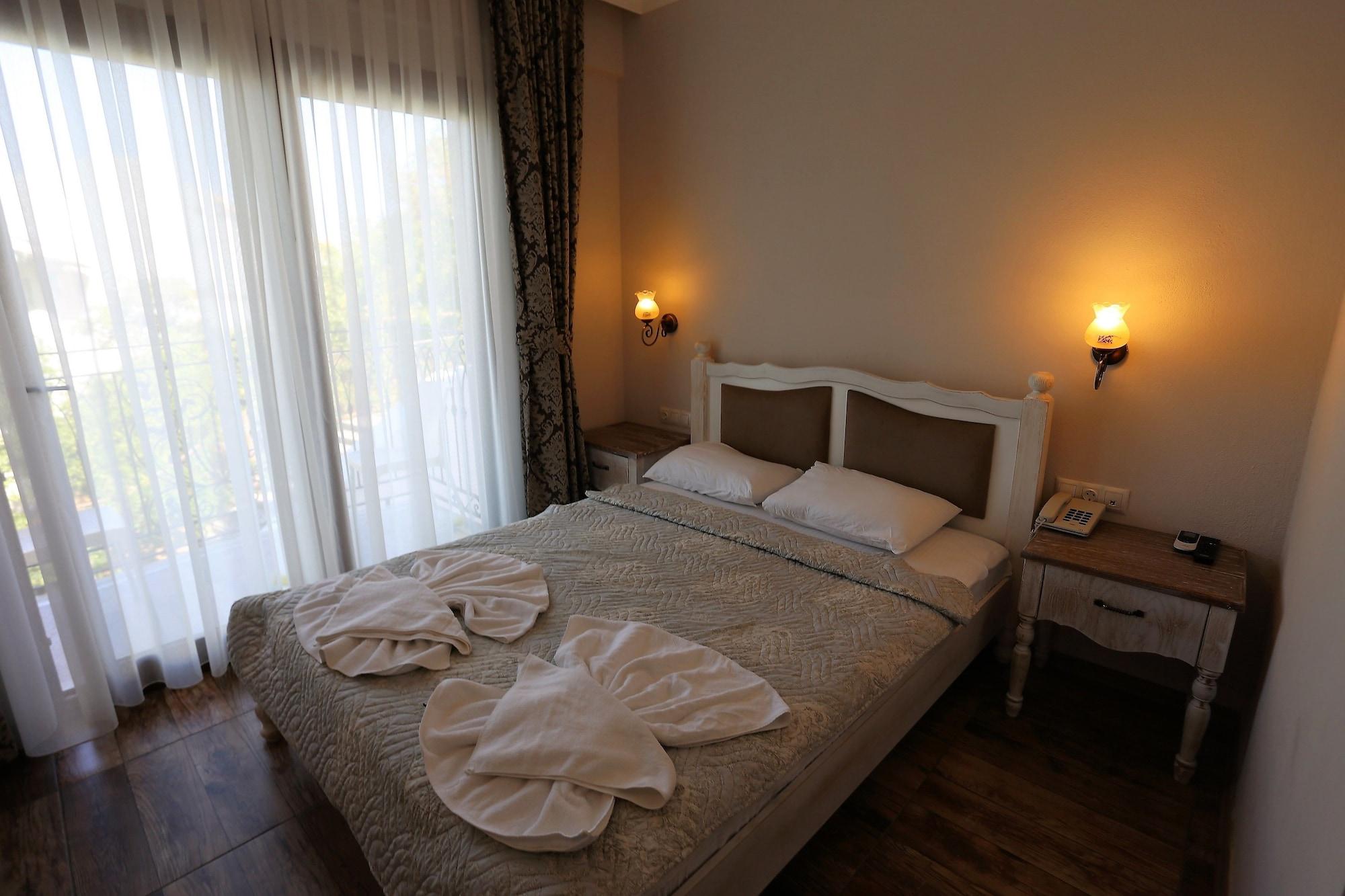 Cennet Life Hotel Fethiye Buitenkant foto