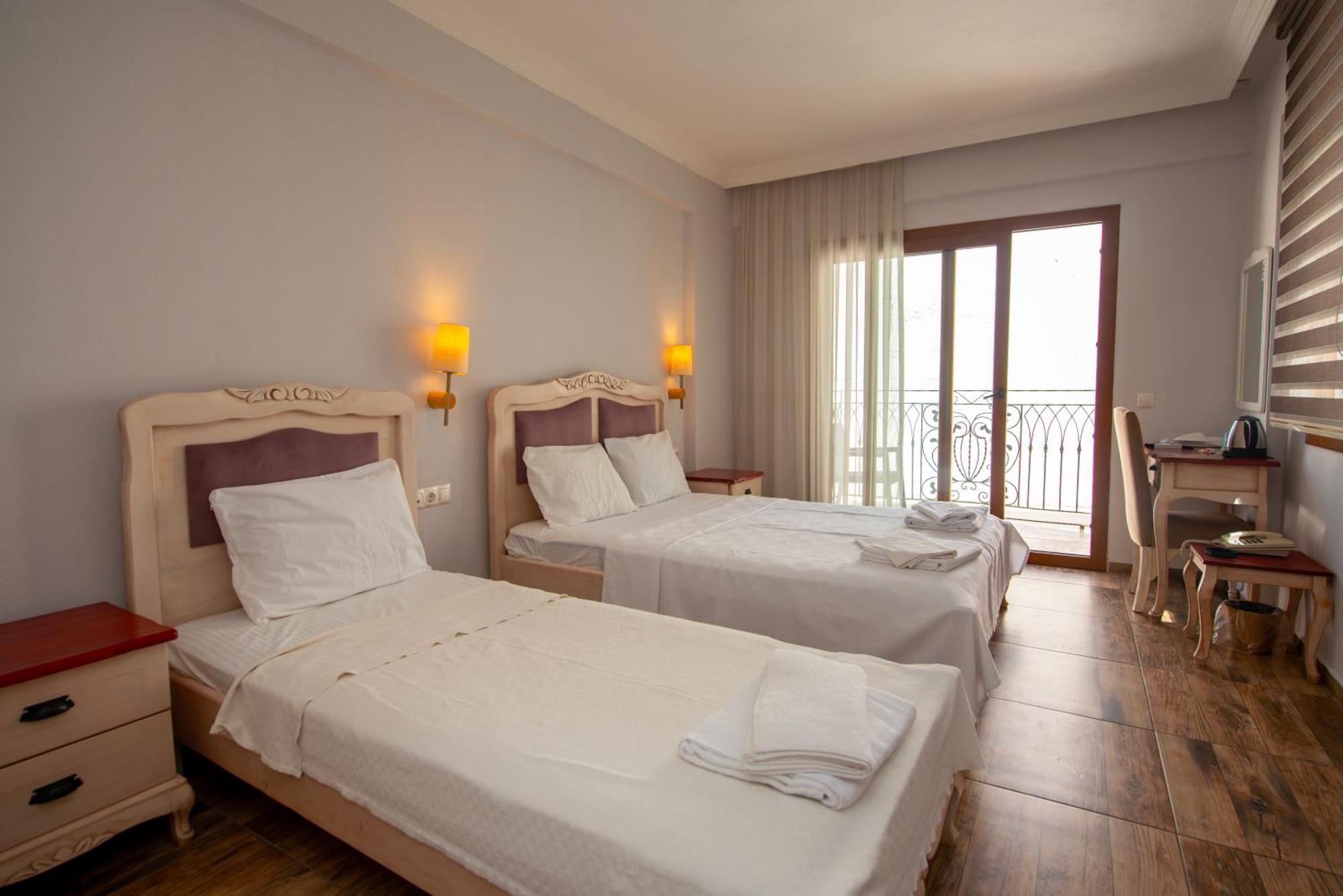 Cennet Life Hotel Fethiye Buitenkant foto
