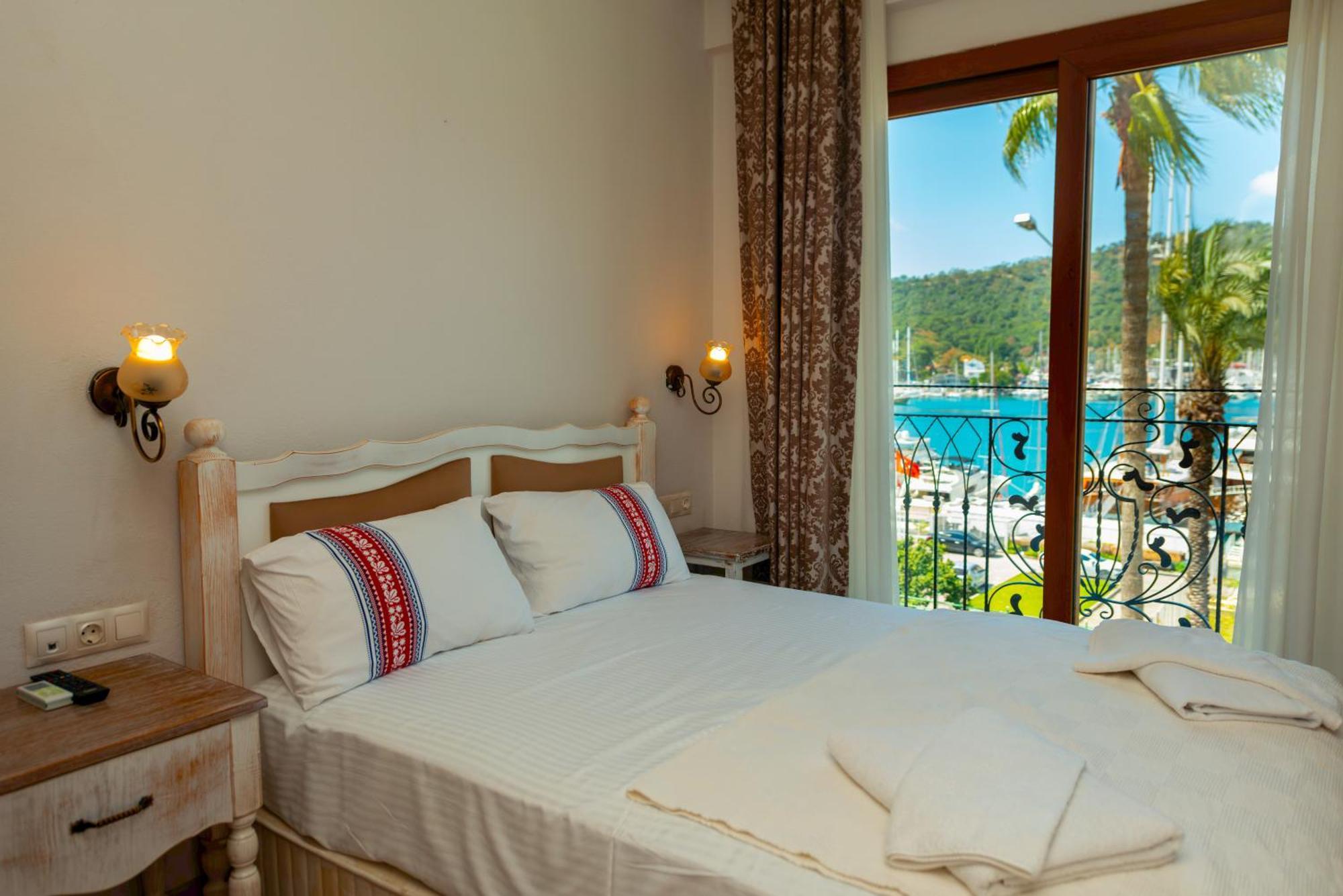 Cennet Life Hotel Fethiye Buitenkant foto