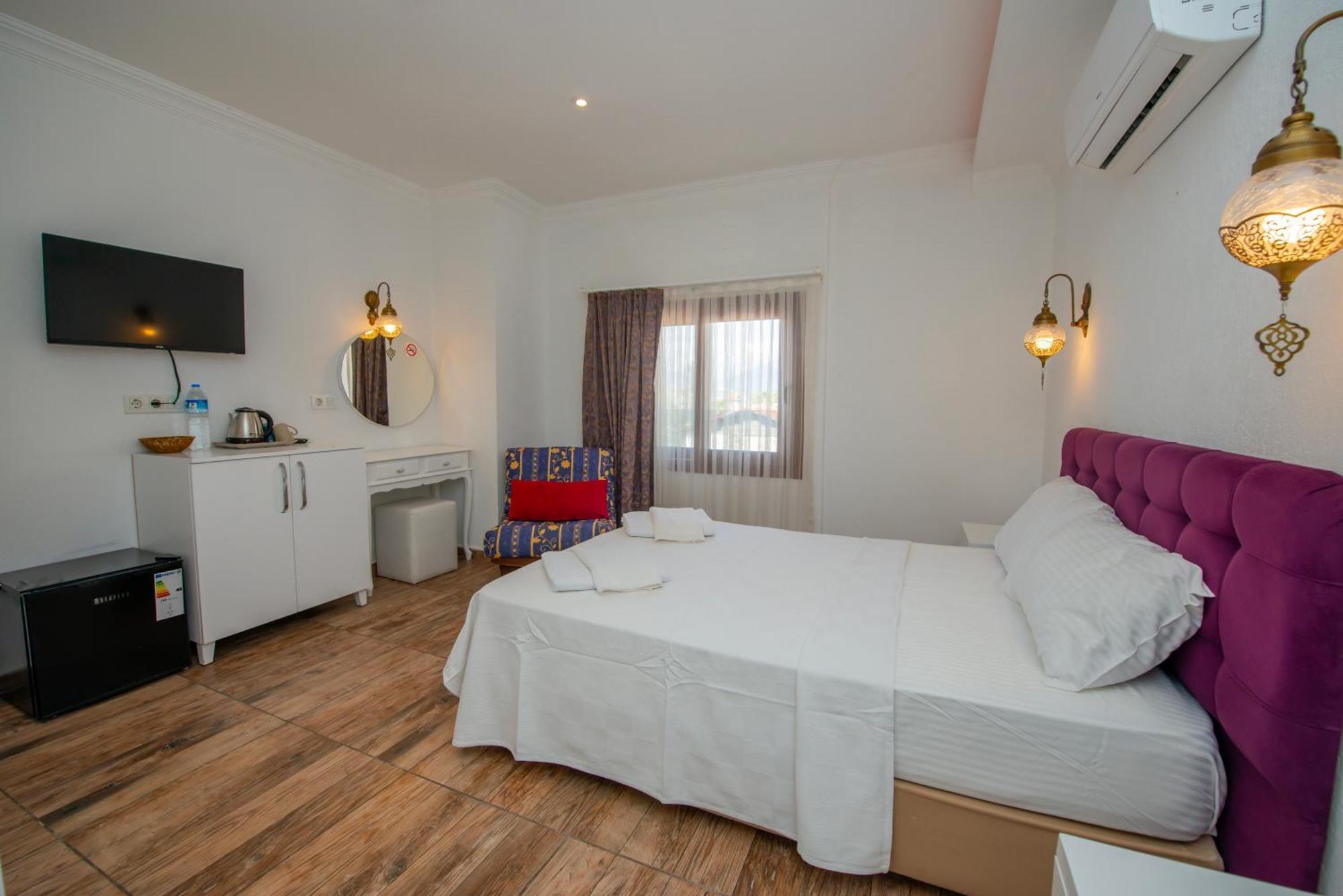 Cennet Life Hotel Fethiye Buitenkant foto
