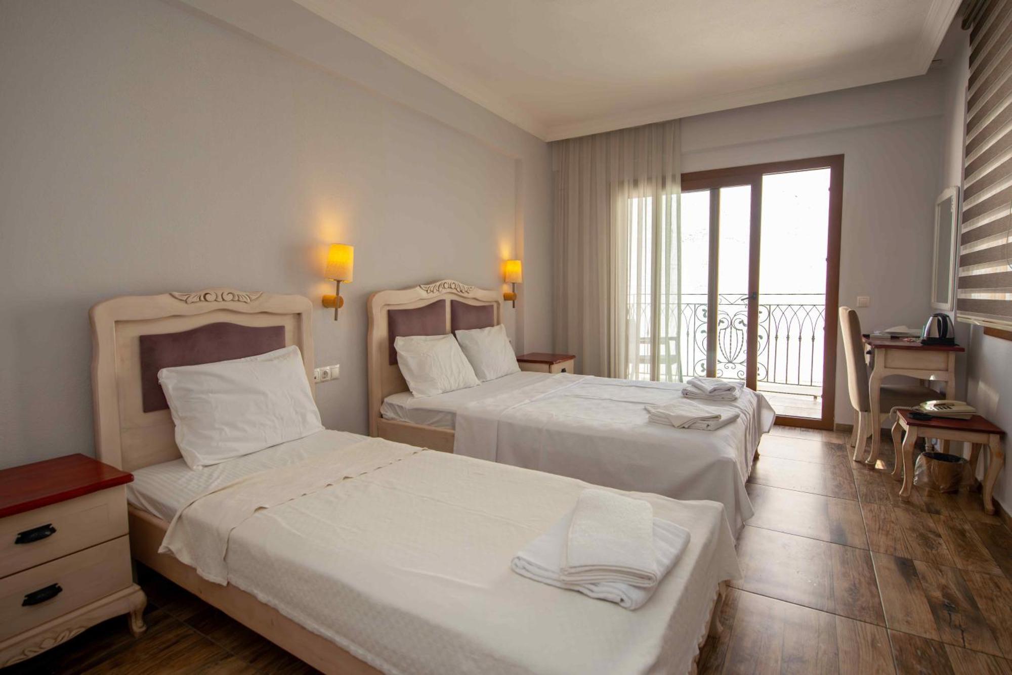 Cennet Life Hotel Fethiye Buitenkant foto