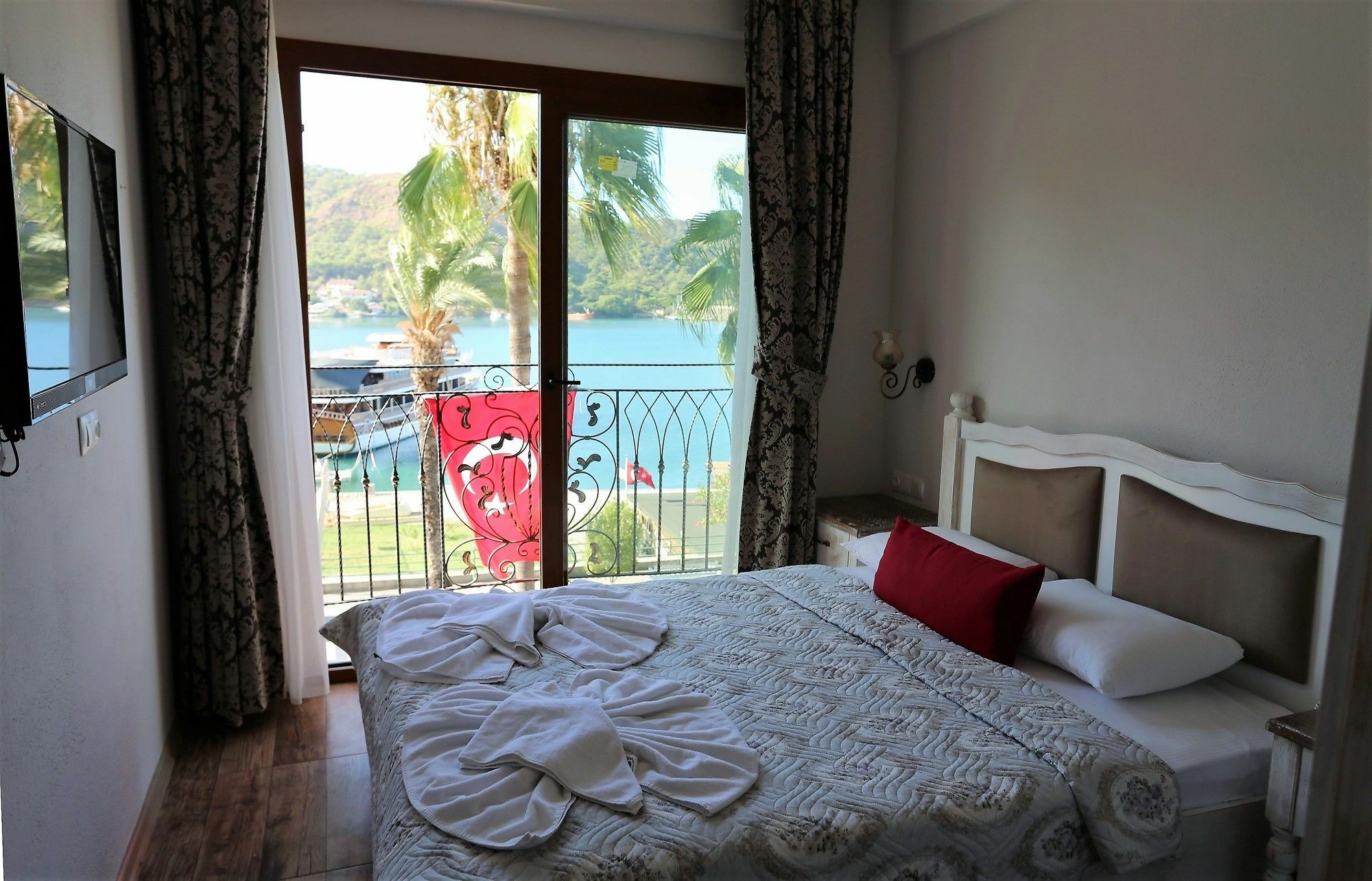 Cennet Life Hotel Fethiye Buitenkant foto